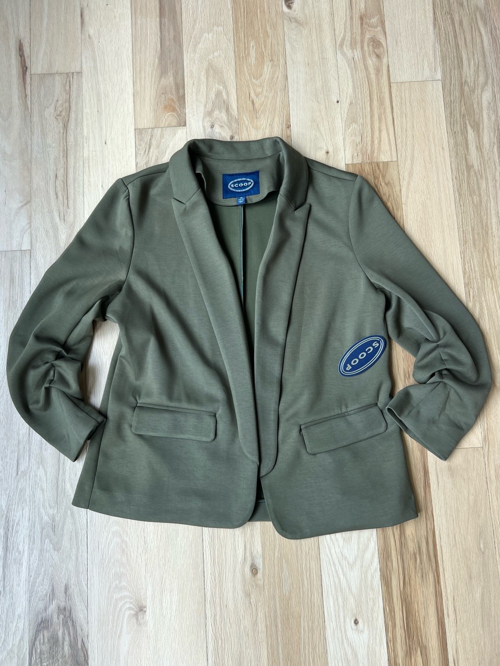Scoop Scuba Knit Scrunch Sleeve Blazer Women’s Size XL (16 - 18) Olive Green NWT
